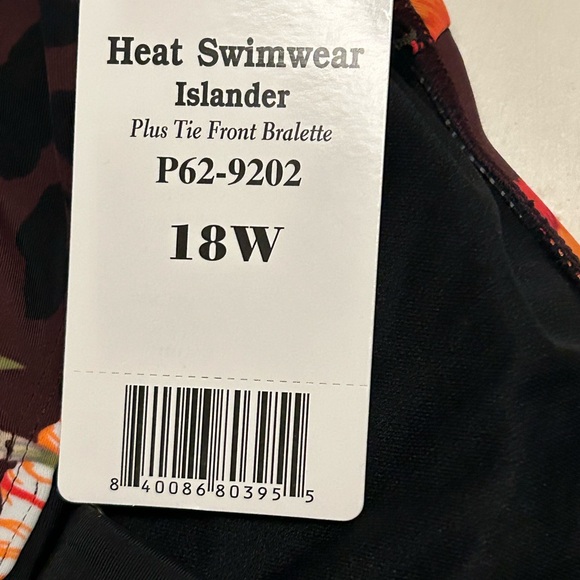 Swim suit top 18  NWT - Picture 10 of 10